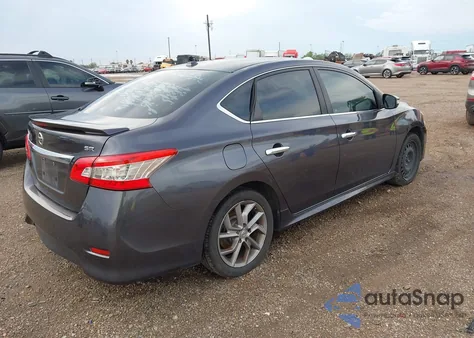2015 Nissan Sentra Sr z USA, uszkodzony, nr VIN 3N1AB7AP1FY361595